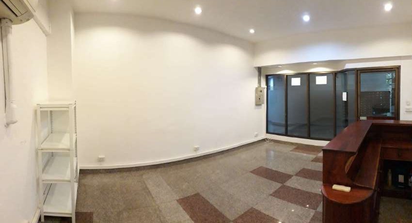 GREAT VALUE: Secured Storage/Office//Show room with 2 indoor parking 