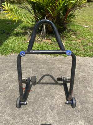 Motorcycle paddock stand