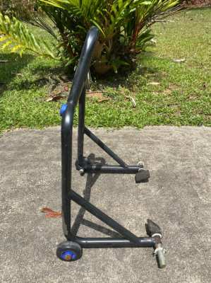 Motorcycle paddock stand