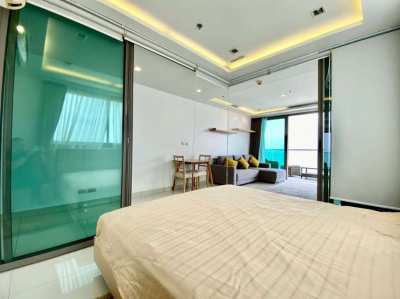 Sea view condo for sale in Wongamat Tower 3,490,000 THB 