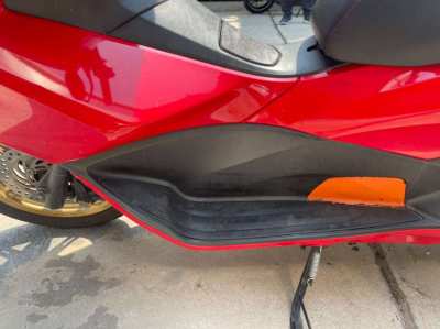 ขาย Honda PCX 150CC สีแดง