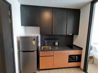 EDGE, Brand New Room Luxury Condo For Sale! 