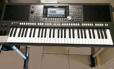 Yamaha PSR -S970 Keyboard