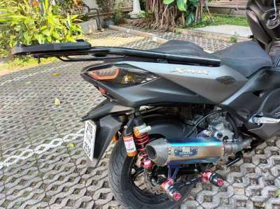 XMAX 300CC PERFECT CONDTION LOADED WITH EVERY EXTRA FEATURE POSSIBLE