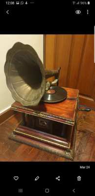 An amazing big gramophone 