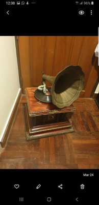 An amazing big gramophone 