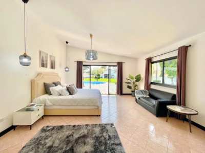 Luxury 4 Bedrooms Pool Villa & Huge Plot Of Land For Sale 