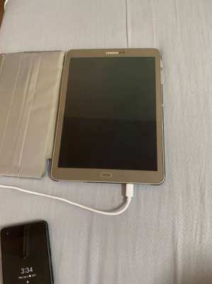 SAMSUNG TABLET