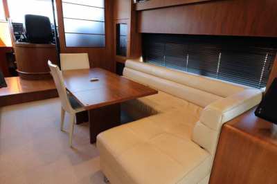 Fairline Squadron 78 - 2012 - 1,500,000 USD