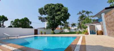 3 Beds Pool Villa For Sale in Pattaya ! 