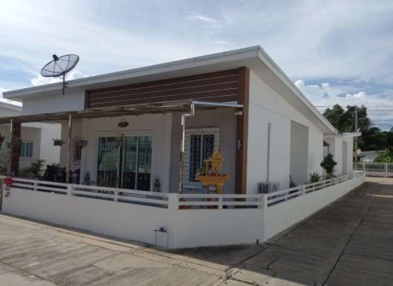 Modern Villa in Prasat Surin