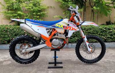 2022 KTM 250-EXC-F Six Days