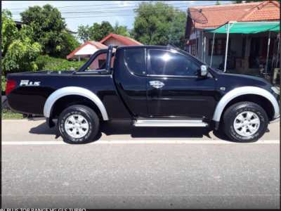 Mitsubishi Triton Manual 2 Door 4 seater 2.4L Turbo