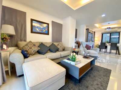 3 Bedroom House For Sale in Uraiwan Grand Villa. 