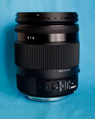 Sigma 18-200mm f3.5-6.3 for Canon cameras DC Macro Ultra-Compact Lens