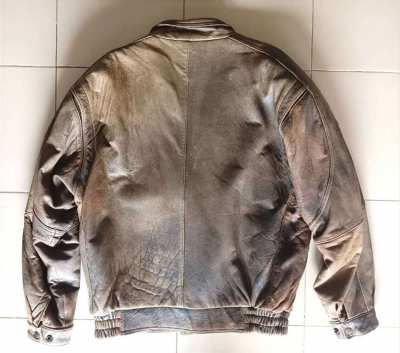 Motorcycle jacket (real leather) size L.