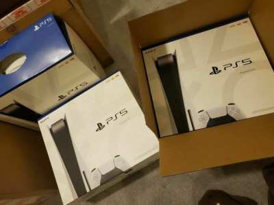 Sony Playstation 5 Disc Console with DualSense wireless controller 