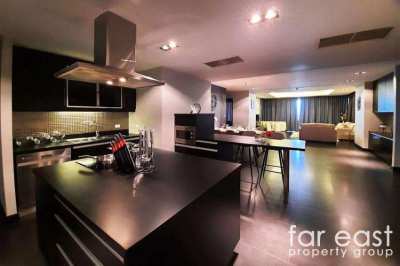 Na Jomtien Beachfront - La Royale 3 Bedroom For Sale