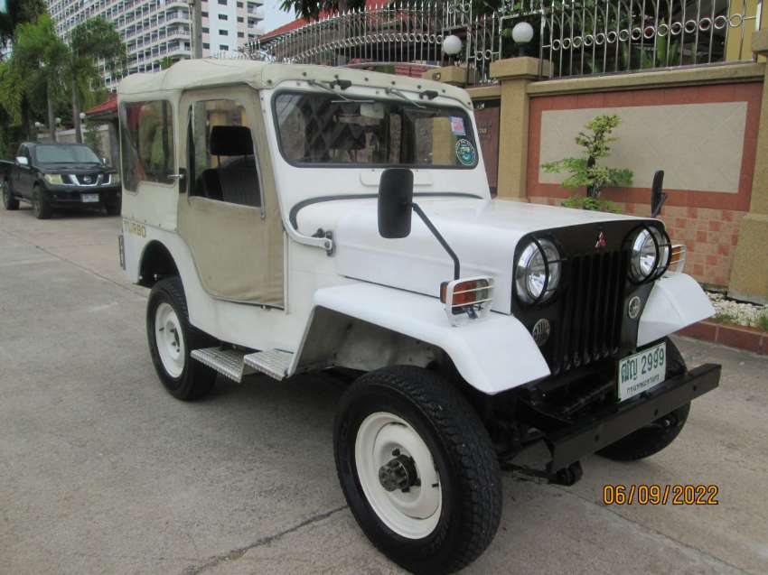 Mitsubishi Jeep J59