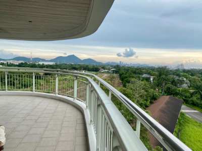 Large 2 Bedroom Condominimum Next by Crystal Bay Golf Club