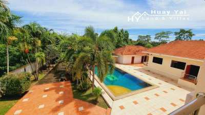 #3264 Large pool house in 2 rai outside a golf course