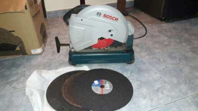 Bosch , GCO  200 model  ELECTRIC SAW.