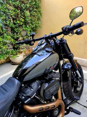 2022  Harley Davidson Fat bob for sale  ( very low mileage ) - Bangkok