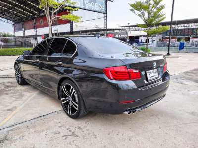 BMW SERIES 5 523i 2.5 Highline 