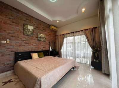 Nice house with big plot of land and pool in BaanDusit Pattaya village