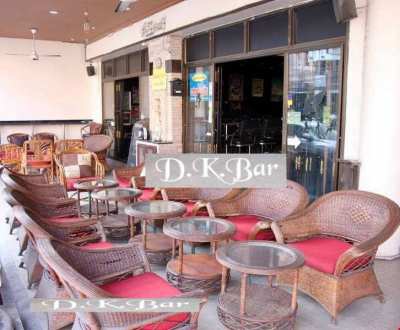 DK BAR AND GUEST HOUSE EXCELENT LOCATION LOTS OF FOOT TRAFFIC   