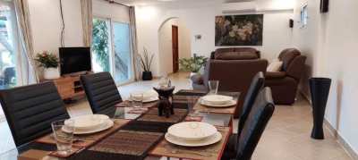 4 Bed & 4 Bath Pool Villa For Sale THB 12,000,000