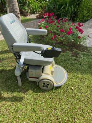  Handicap electric Mobility scooter chair  power wheel chair 