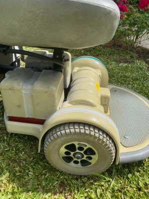  Handicap electric Mobility scooter chair  power wheel chair 