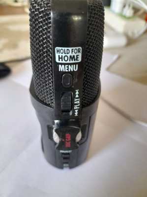 ZOOM : H2n (Handheld SD Recorder with Five Internal Mic Capsules