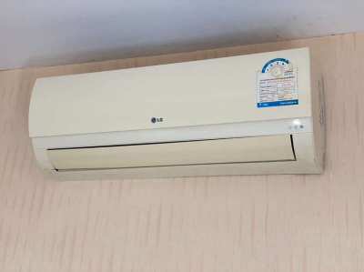 Air con  (used one)