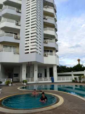 Lovely BEACH side 1 bed Condo, Jomtien, Nice SEA View 150 m from beach