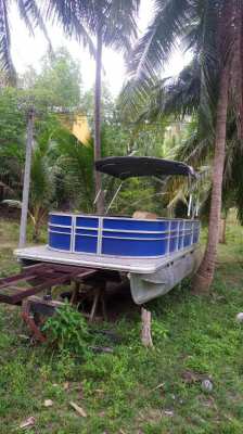 Aluminium pontoon boats for sale