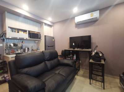 URGENT SALE  2.9 MB (Negotiable)(FURNISHED) 