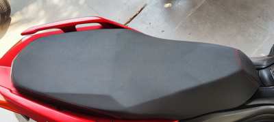 Yamaha X-Max seat (lower that original) 