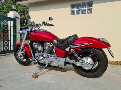 Rare 2002 Honda VTX1800C Cruiser