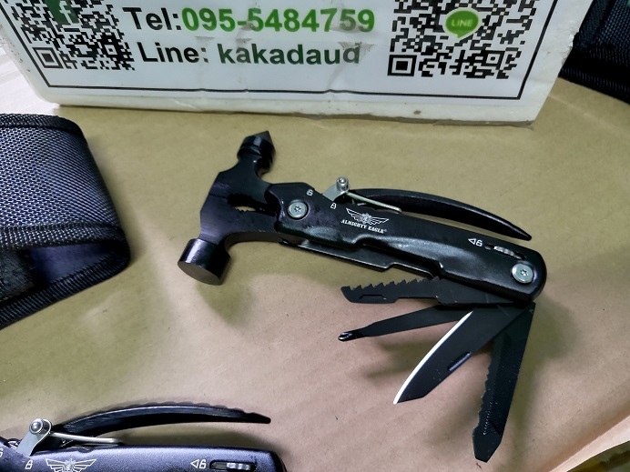 Multi -Tool เครื่องมือสนามกู้ภัย ค้อน คีม ใบเลื่อย และอื่น ติดรถ ติดกร