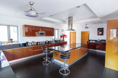 5 BEDROOMS VILLA FOR SALE IN LAMAI.