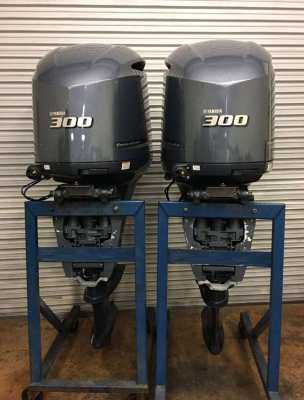 Twin Yamaha 300 HP V6 EFI 4-Stroke 25