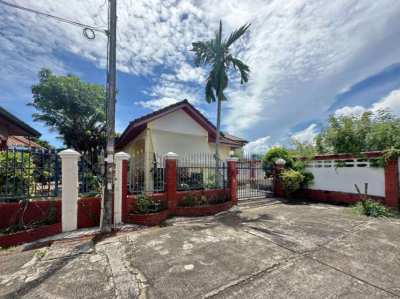 Naklua Soi 13 Detached House for sale nice location close to Naklua Rd