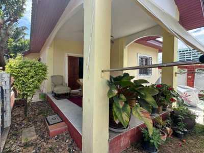 Naklua Soi 13 Detached House for sale nice location close to Naklua Rd