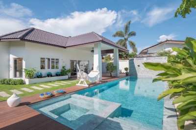 Luxury 4 Bed Pool Villa For Sale THB 17,690,000