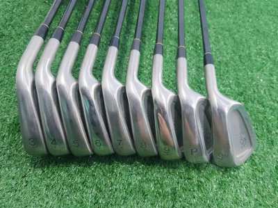 Selling a complete set of golf clubs for men