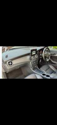 Benz CLA 180, beautiful condition, services, new parts, good price!