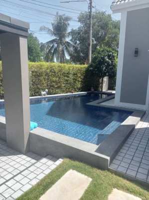 Pool villa for sale  5.5mil