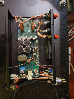 1200 Watt Stereo Power Amplifier